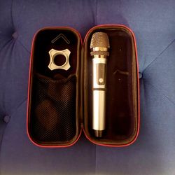 Microphone 🎤 