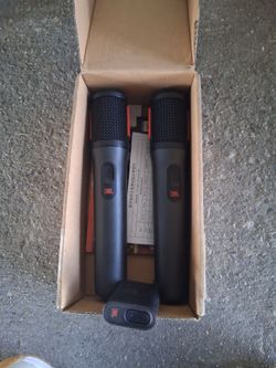 JBL Partybox Wireless Microphones / adapter