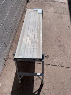 Gorilla bench