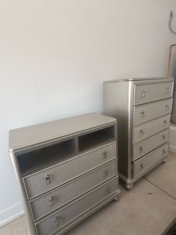 Matching silver glam bedroom set