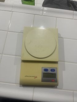 Food Scale $5
