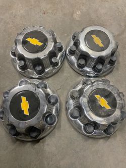 Silverado 2500hd hub caps 8 lugs