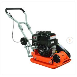 NEW IN BOX YARDMAX 3000 lb. Compaction Force Plate Compactor Briggs and Stratton 6.5HP/208cc