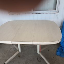 Dinning Table