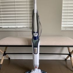 Bissell Steam Mop Cleaner, PowerFresh Deluxe (Like New)