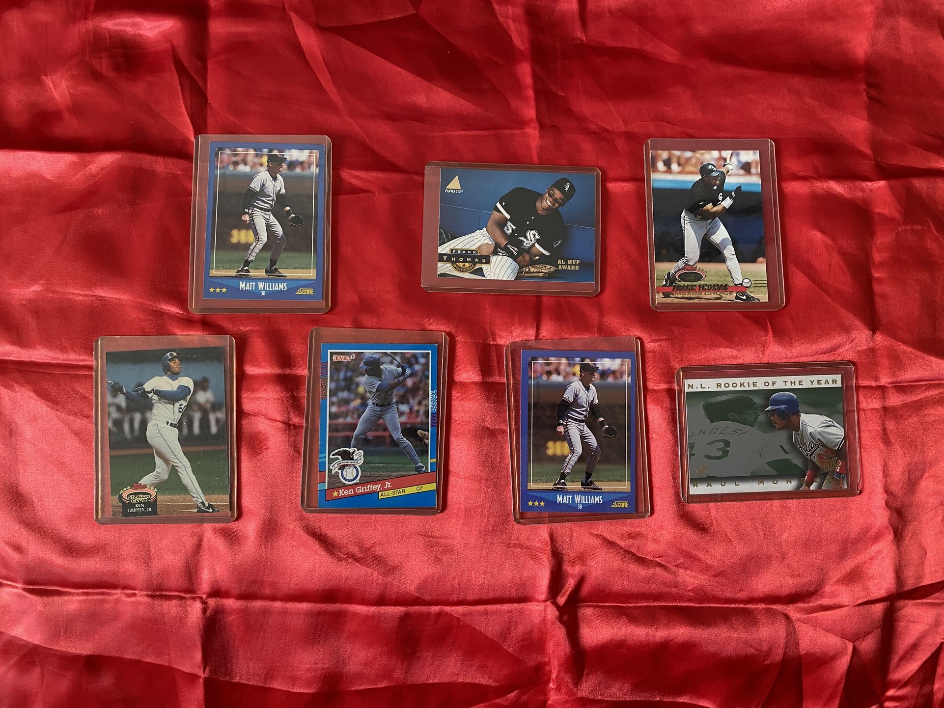 Lot of 7 baseball cards