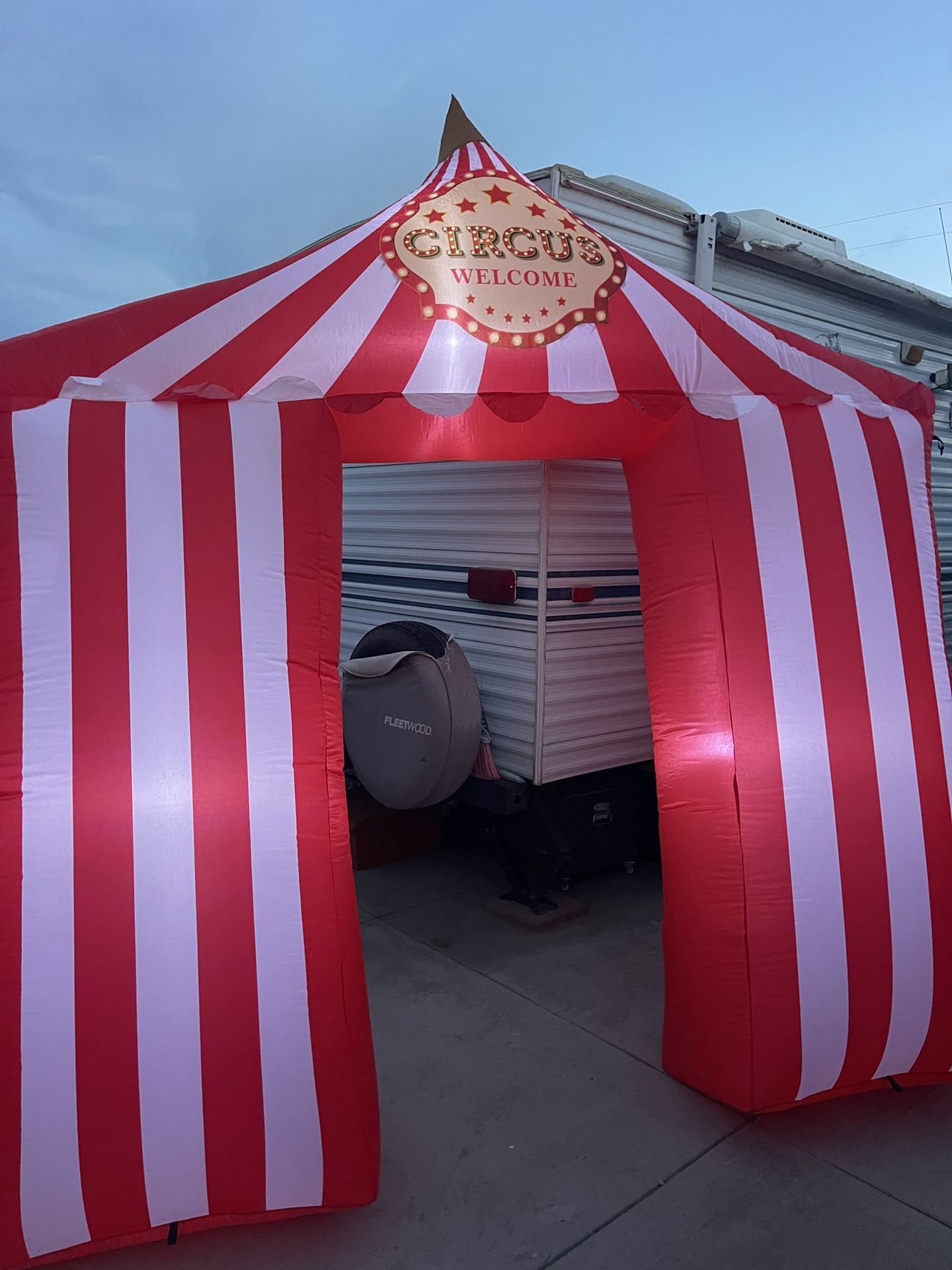 Preboun 10ft Circus Inflatables Arch Christmas Blow up Circus Tent Built in LED Lights for Christmas New Year Carnival Party Yard Garden Outdoor Decor