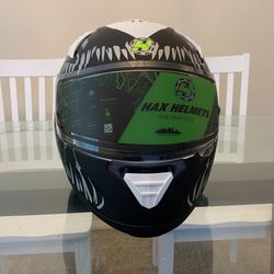 HAX Full Face Motorcycle DOT Approved Helmet with Dual Rear Wing and Pinlock Ready - Lightweight and Durable Motorbike Street Bike Helmet for Adults