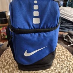 Nike lunchbox