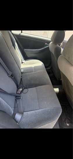 2004 TOYOTA COROLLA
