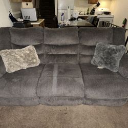 Comfortable 5-Piece Reclining Sofa Set – Great Condition