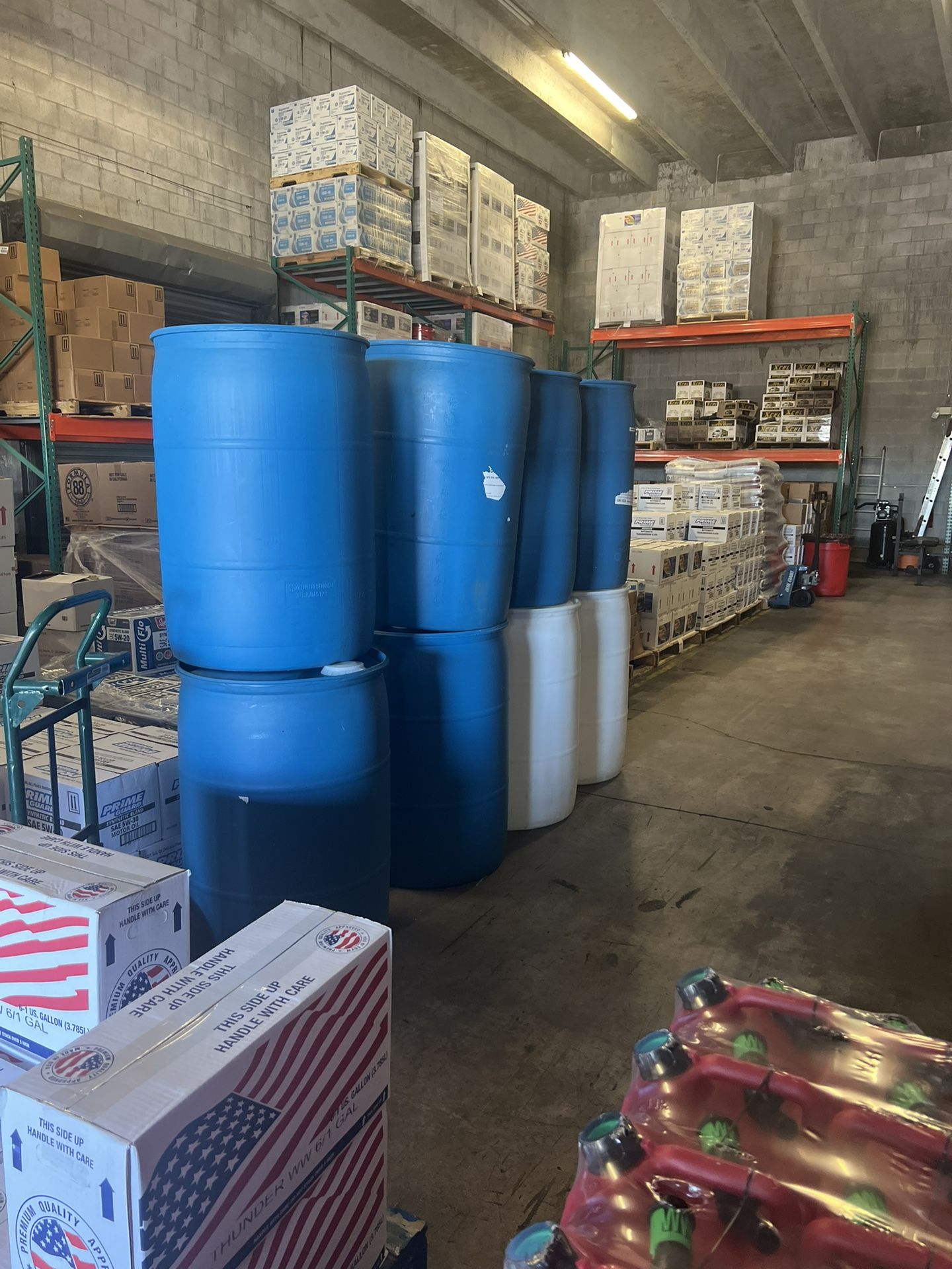 PLASTIC 55 GALLON DRUMS $20 EACH 