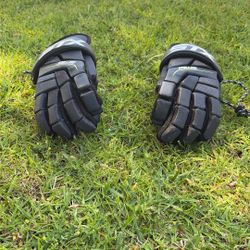Boys Cross Gloves Durable 