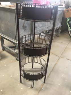 Cool 3-tiered metal stand!