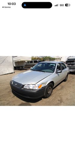 2000 Toyota Camry