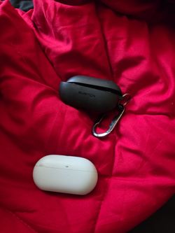 Solo Beats and case