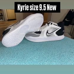 Nike Kyrie 5 White Wolf Grey Size 9.5m Brand New 