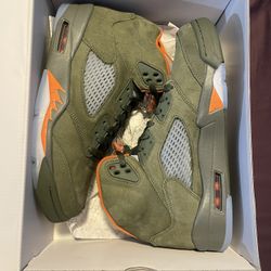DS Air Jordan 5 Olive Size 10