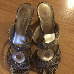 Brand New Ann Klein  Ladies Sandals 