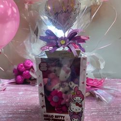 Hello Kitty Arrangement Bouquet 