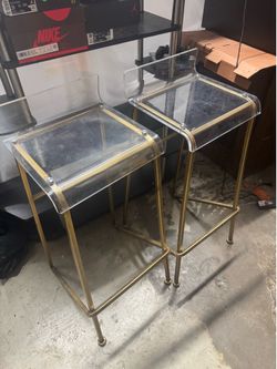 2 chairs
