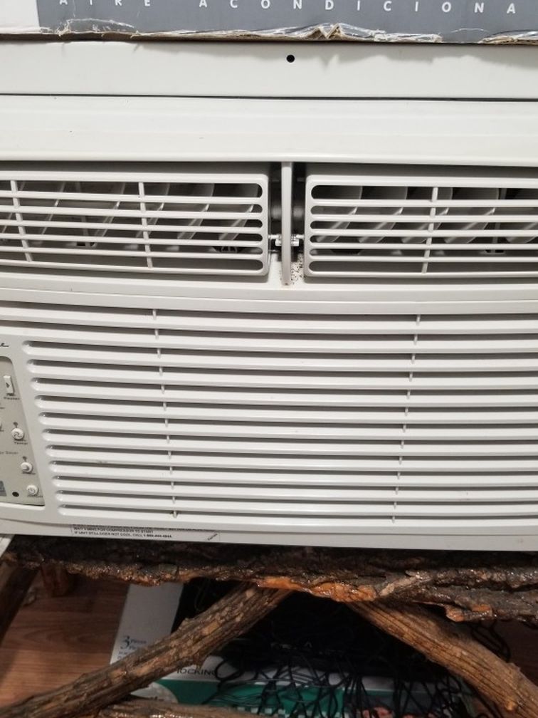 8000 Btu air conditioner