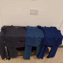 Nursing Scrubs 