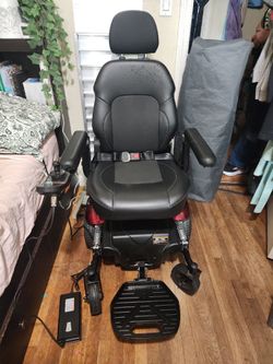 Power chair