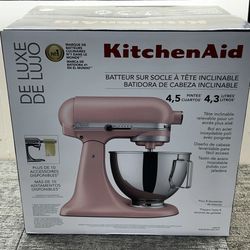 KitchenAid Tilt-Head Stand Mixer Deluxe Series