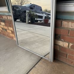 Big Aluminum Mirror With Wheels 