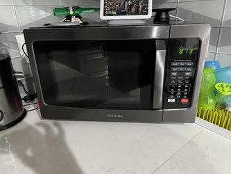 Toshiba Microwave 1.2 Cu 1100W