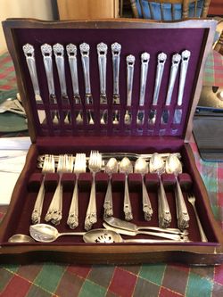 ETERNALLY YOURS BY 1847 ROGERS BROS IS 1941