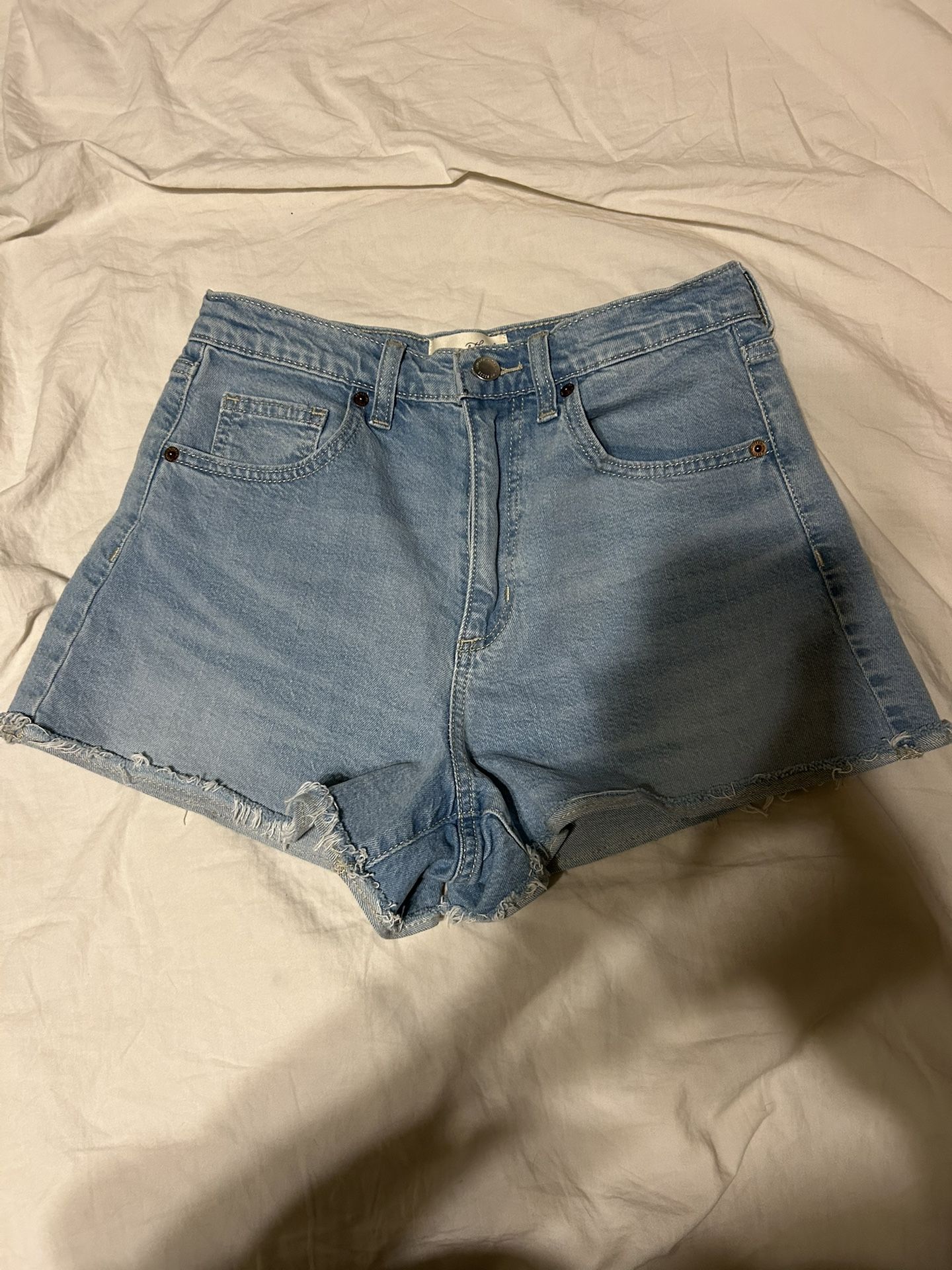 Universal Thread Jean Shorts