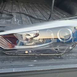 2016-2018 Tucson New OEM, Factory Halogen/LED Driver Side Headlight Assembly
