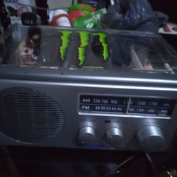 Prison WR2 Radio