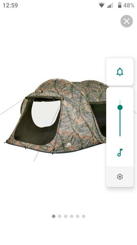 Photo 6 person pop up tent