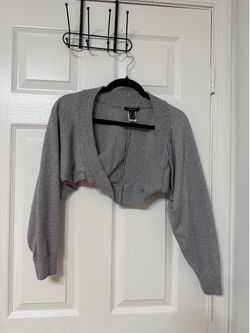 Cropped sweater