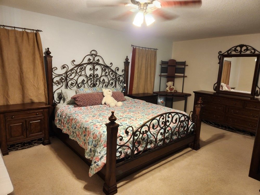 Ashley Furniture King Size Bedroom Set
