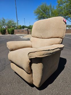 NEW LAZY BOY GLIDER RECLINER CHAIR