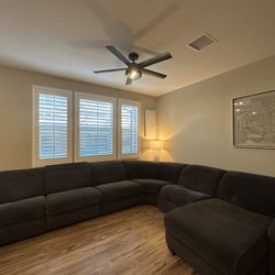 Large Sectional Sofa with Chaise & Recliners – Comfortable & Spacious