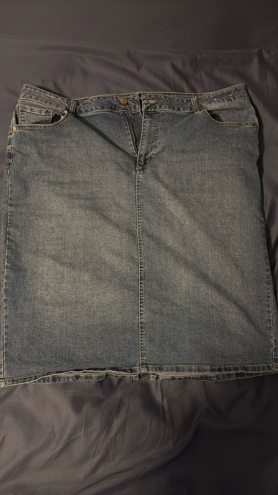 Plus Size Jean Skirt 22W