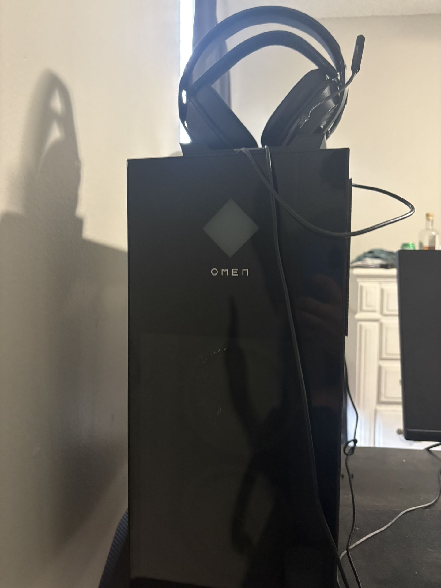 Omen 40L Pc Computers & Accessories