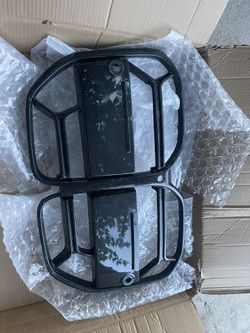 BMW Carbon Fiber Grille Vent Trims