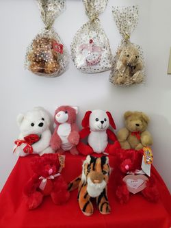Lot of 10 Assorted Plush 7 inch"-12 inch" Stuffed Animals, Cellophane Gift Wrapped