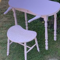 Antique Kidney Shaped vanity Table/stool