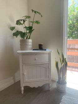 Vintage White Side Table/Nightstand