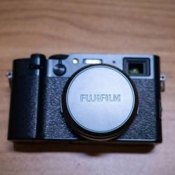 Fujifilm X100vi