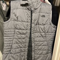 North Face Women’s Vest Grey Large