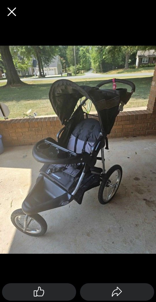 Expedition 3 Wheel Baby Jogging Stroller