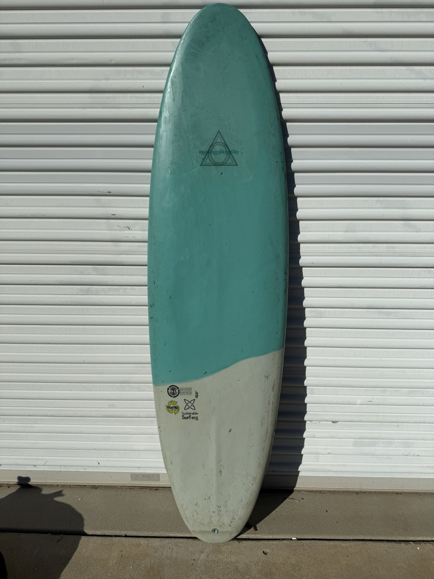Aquatic Oddities 6’1 Surfboard